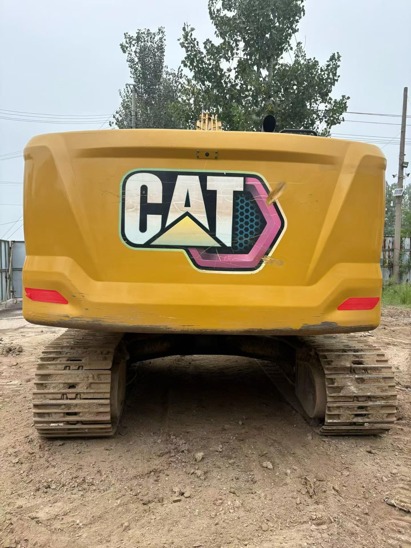 Buy Caterpillar Used Excavator / 5