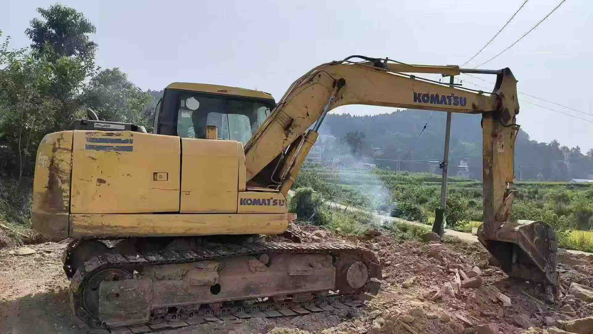 Buy Komatsu PC130 Used Excavator / 2