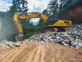 Buy Sumitomo SH360-5 Used Excavator / 2 Buy Sumitomo SH360-5 Used Excavator / 2