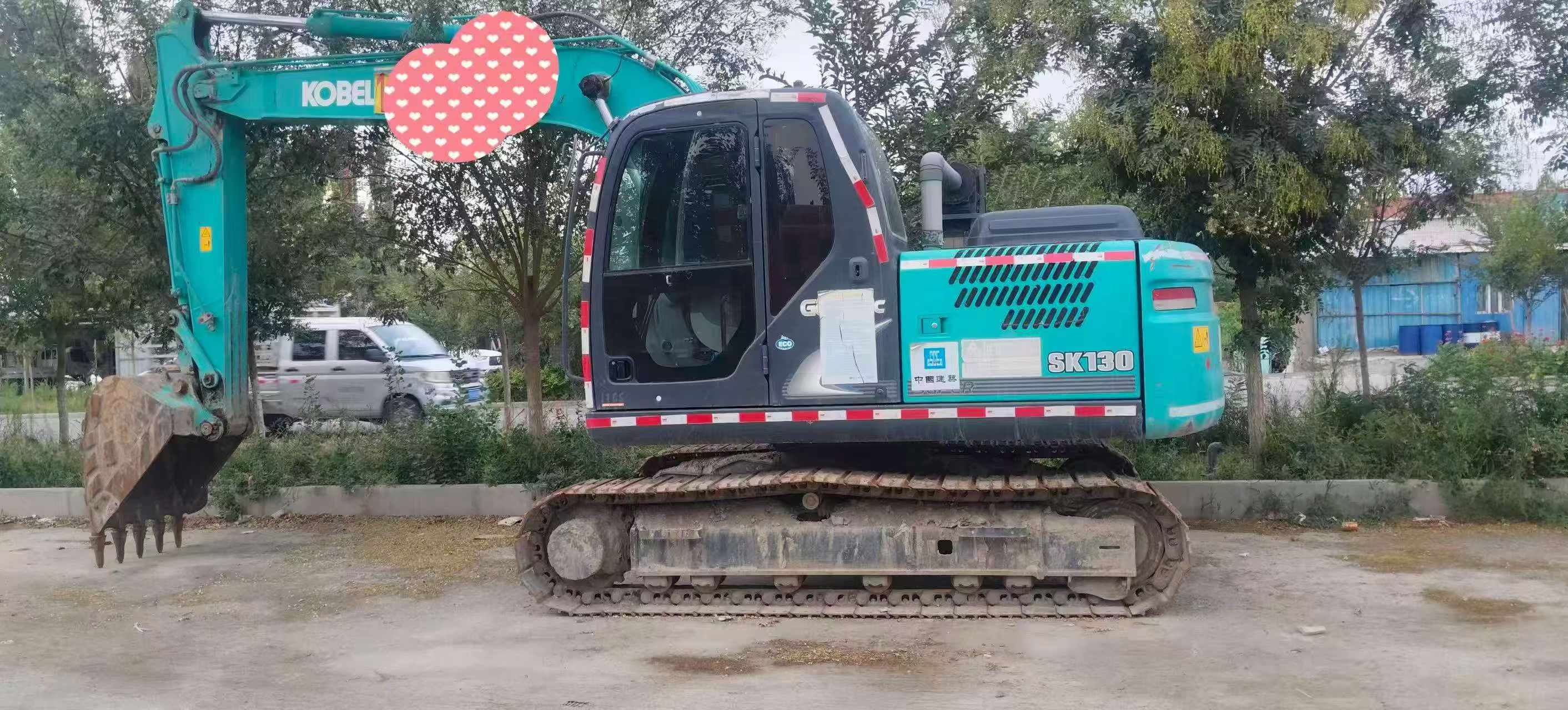 Buy Kobelco SK130 Used Excavator / 3
