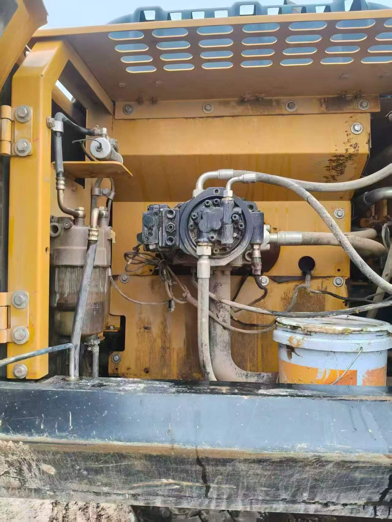 Buy Sany SY245H Used Excavator / 5