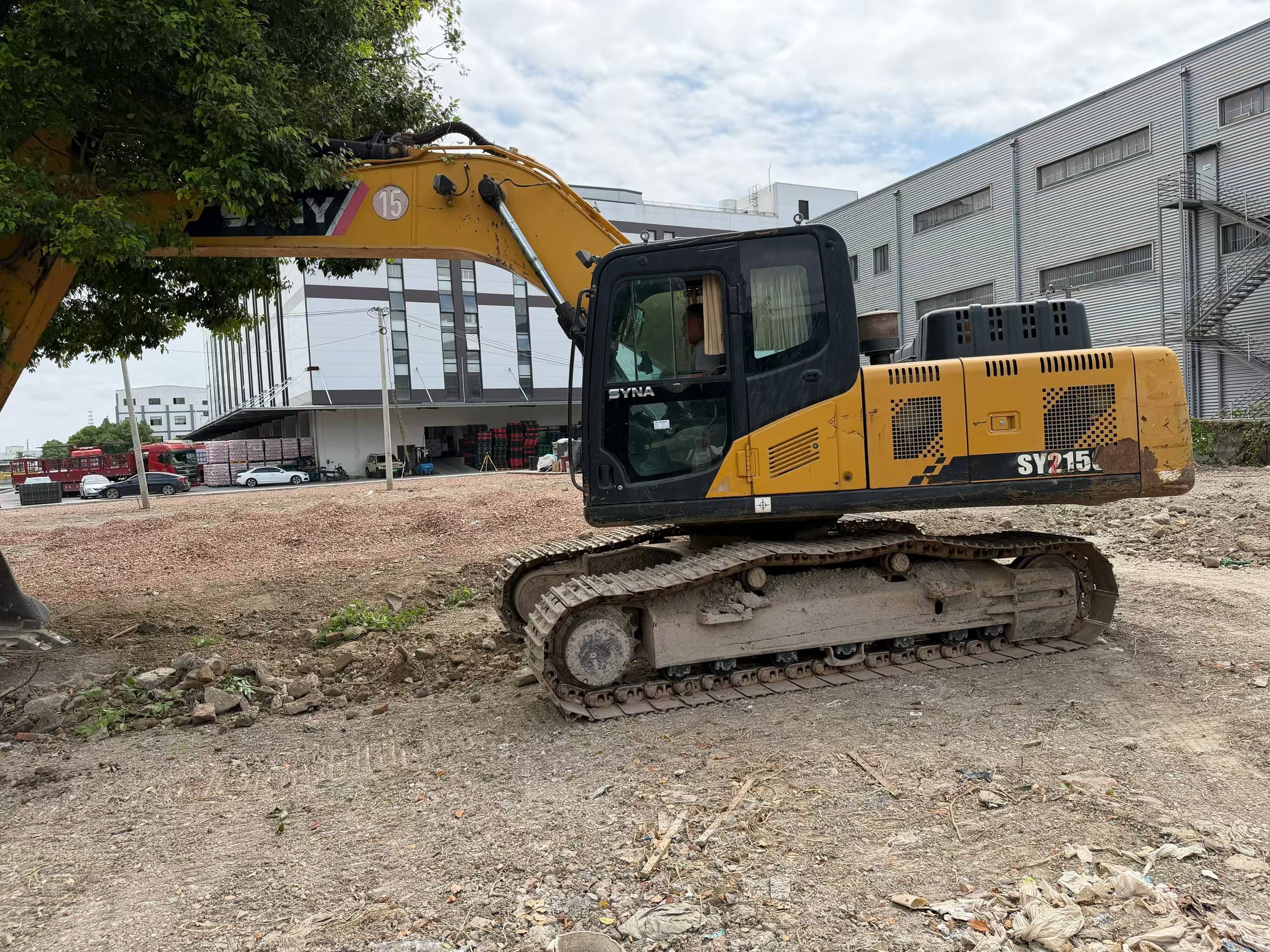 Buy Sany SY195C Used Excavator / 3