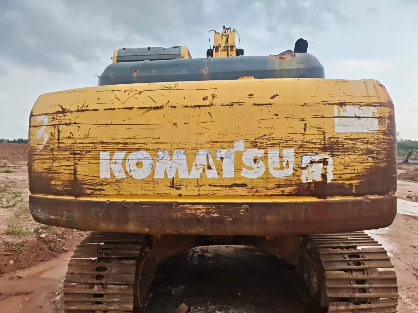 Buy Komatsu PC200-8 Used Excavator / 2