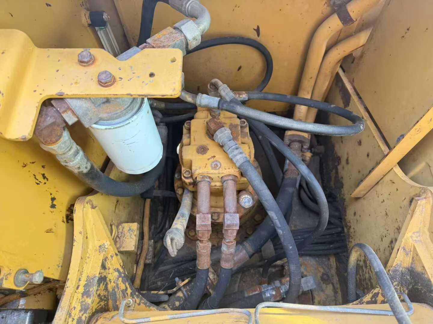 Buy Caterpillar Used Excavator / 7