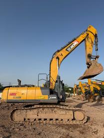 Buy XCMG XE380DK Used Excavator / 5 Buy XCMG XE380DK Used Excavator / 5