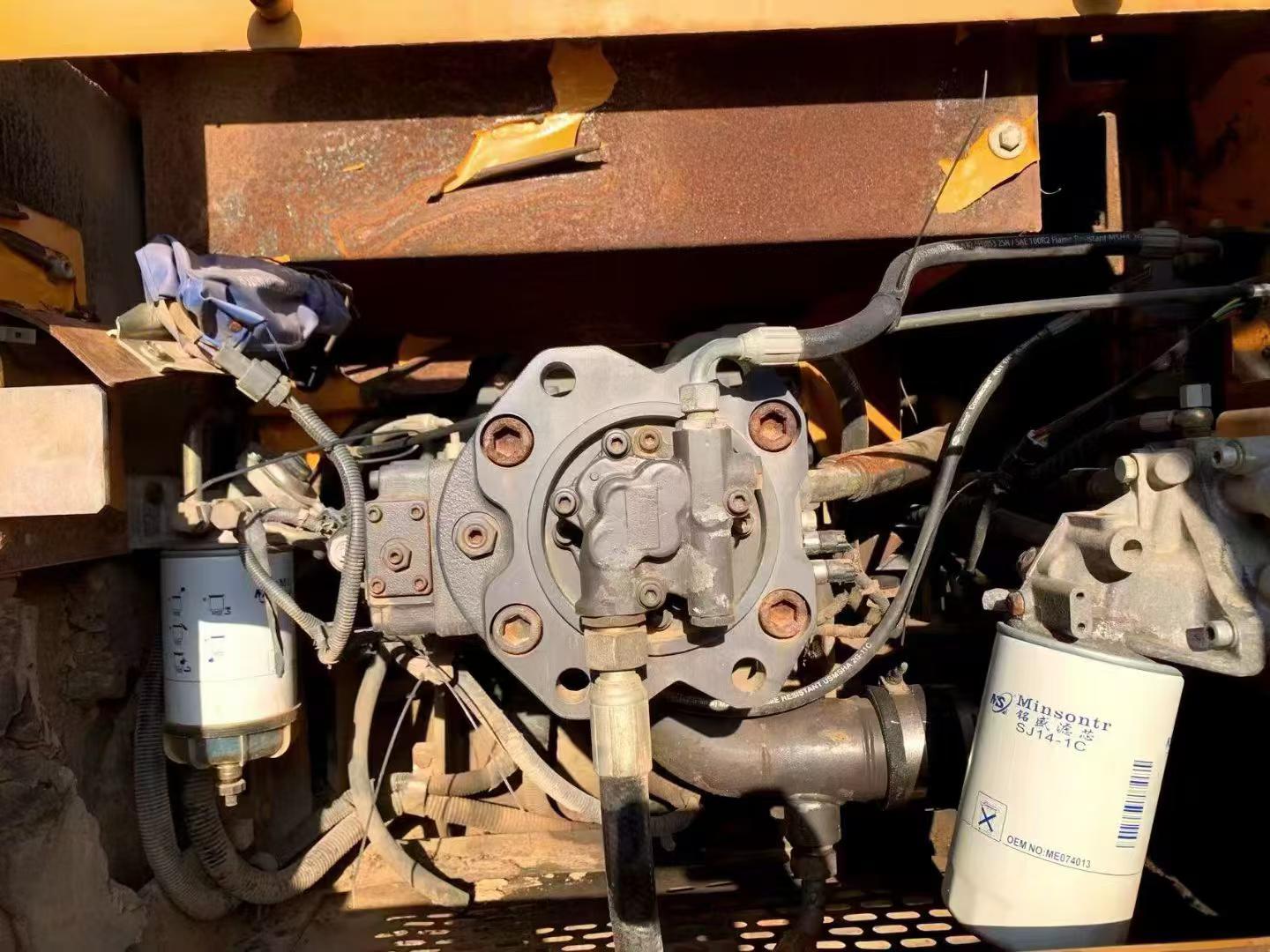Buy Sany SY215C-8 Used Excavator / 4