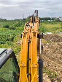 Buy XCMG XE155D Used Excavator / 4 Buy XCMG XE155D Used Excavator / 4
