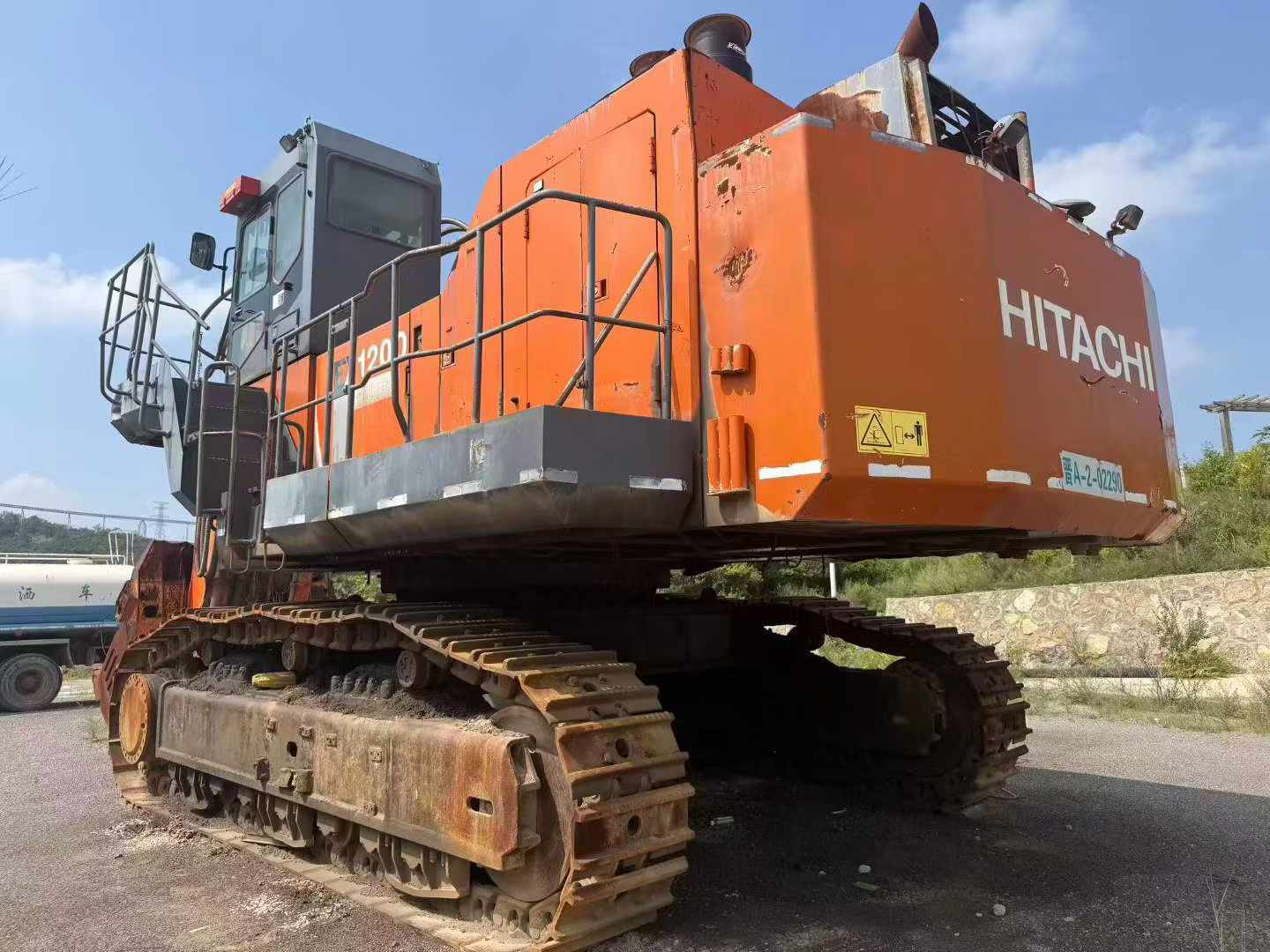 Buy Komatsu PC1250 Used Excavator / 4