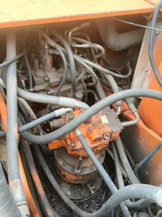 Buy Doosan DH258-7 Used Excavator / 1