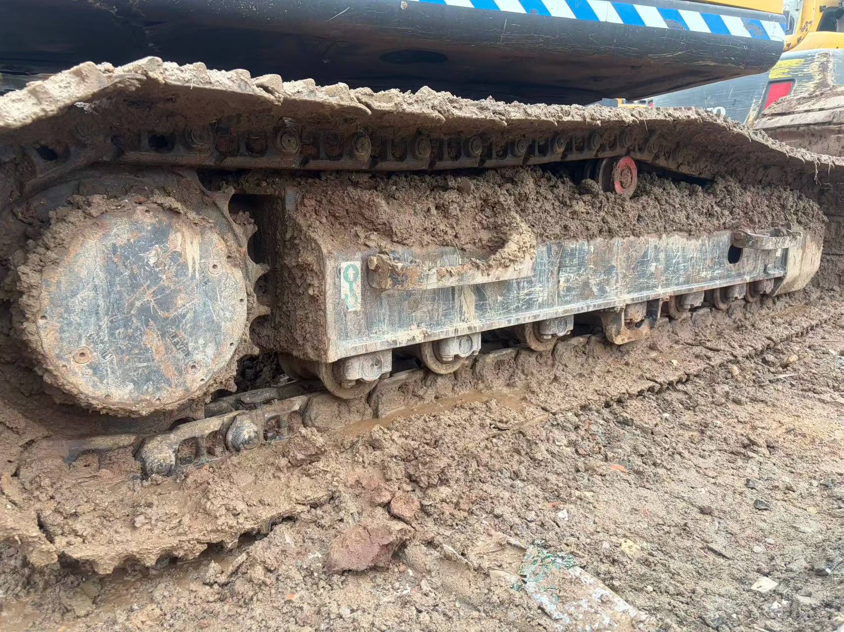Buy Volvo EC140B Used Excavator / 4