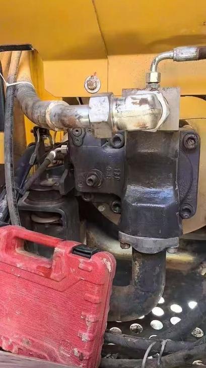 Buy XCMG XE75C Used Excavator / 1