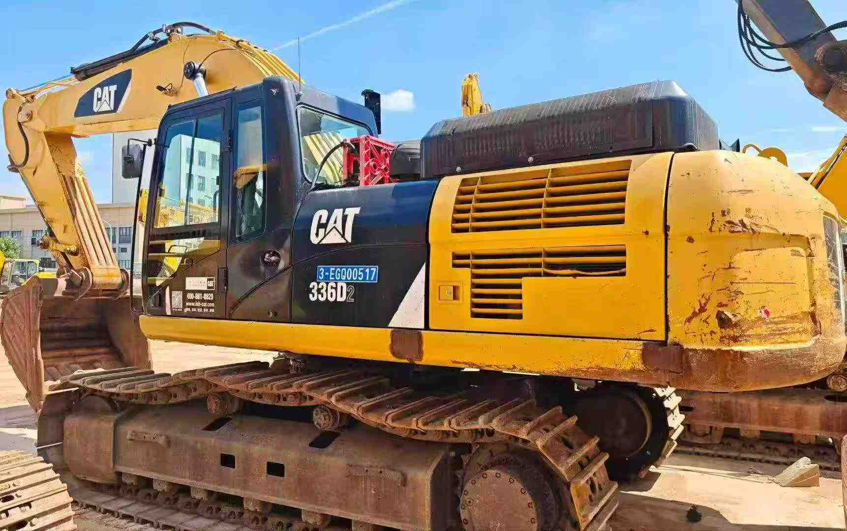 Buy Caterpillar Used Excavator / 9