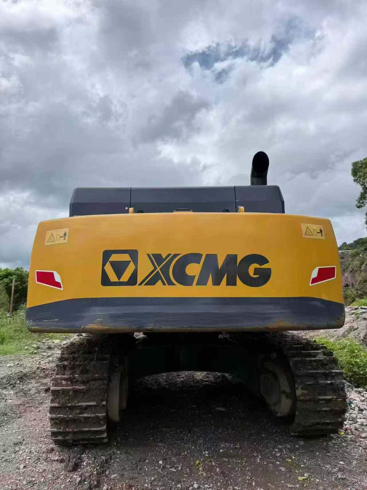 Buy XCMG XE550DK Used Excavator / 2