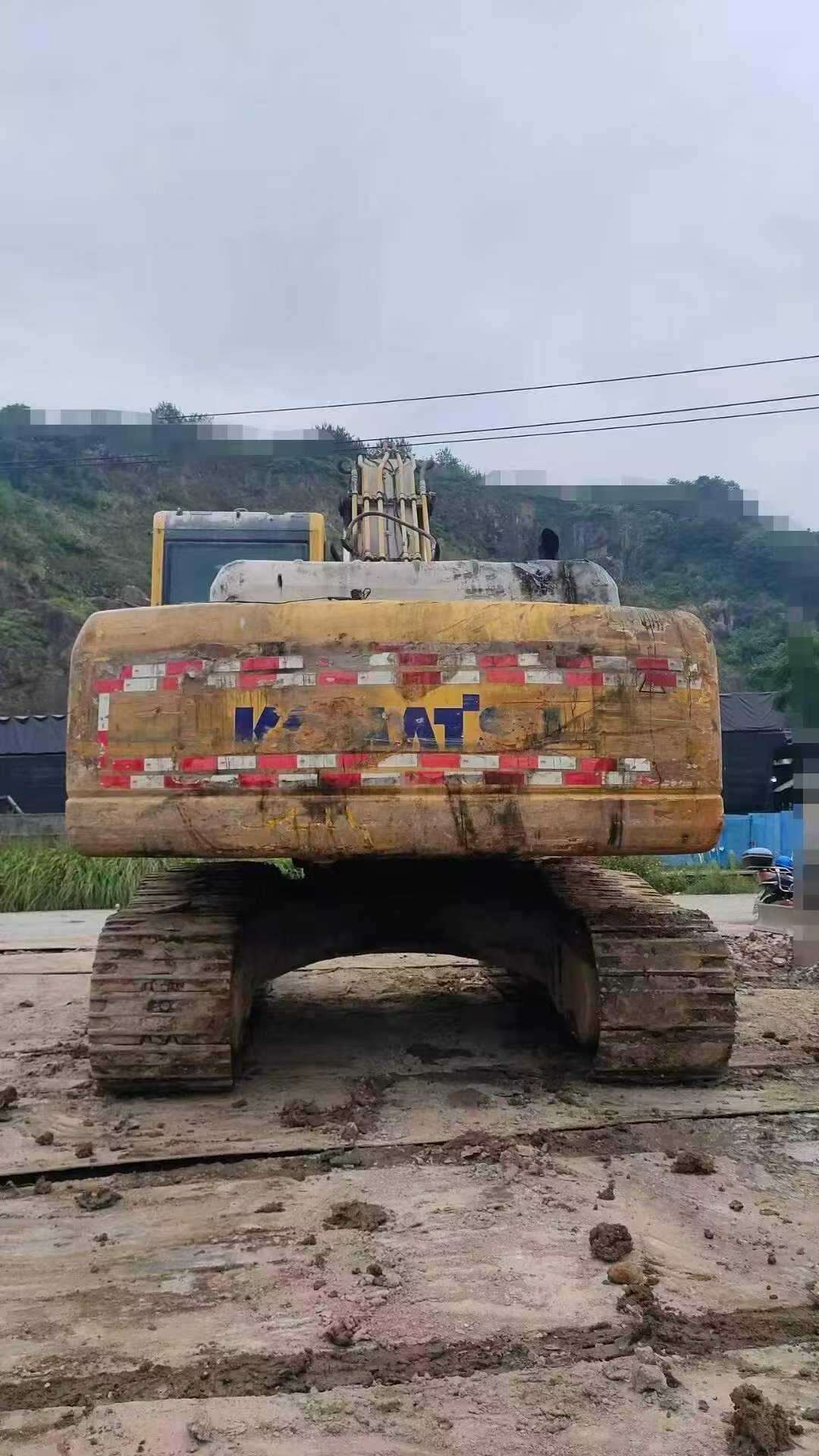 Buy Komatsu PC200-8 Used Excavator / 2