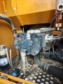 Buy XCMG XE135B Used Excavator / 9 Buy XCMG XE135B Used Excavator / 9