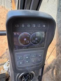 Buy XCMG XE75C Used Excavator / 6 Buy XCMG XE75C Used Excavator / 6