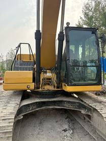 Buy Caterpillar 323 Used Excavator / 4 Buy Caterpillar 323 Used Excavator / 4