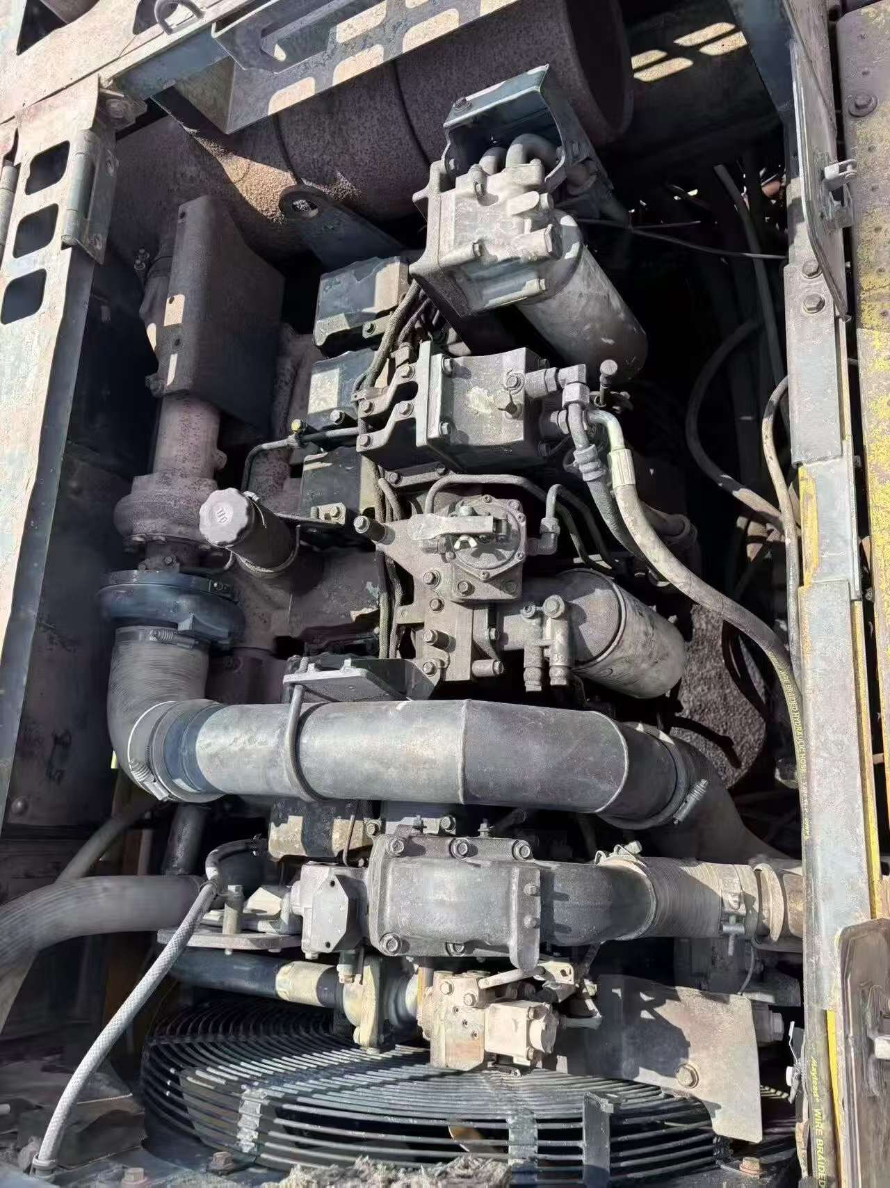 Buy Komatsu PC450-8 Used Excavator / 3