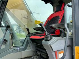 Buy XCMG XE215 Used Excavator / 8 Buy XCMG XE215 Used Excavator / 8