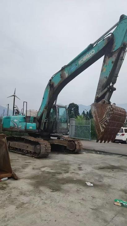 Buy Kobelco SK260 Used Excavator / 1