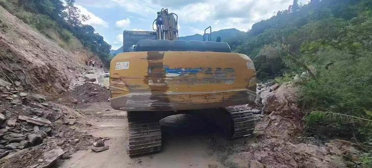 Buy XCMG XE200 Used Excavator / 1