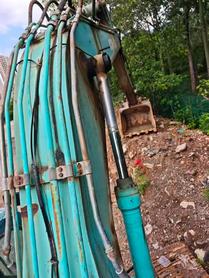 Buy Kobelco SK250 Used Excavator / 4 Buy Kobelco SK250 Used Excavator / 4
