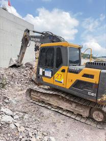Buy Volvo L120E Used Excavator / 2 Buy Volvo L120E Used Excavator / 2