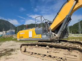 Buy XCMG XE400DK Used Excavator / 5 Buy XCMG XE400DK Used Excavator / 5