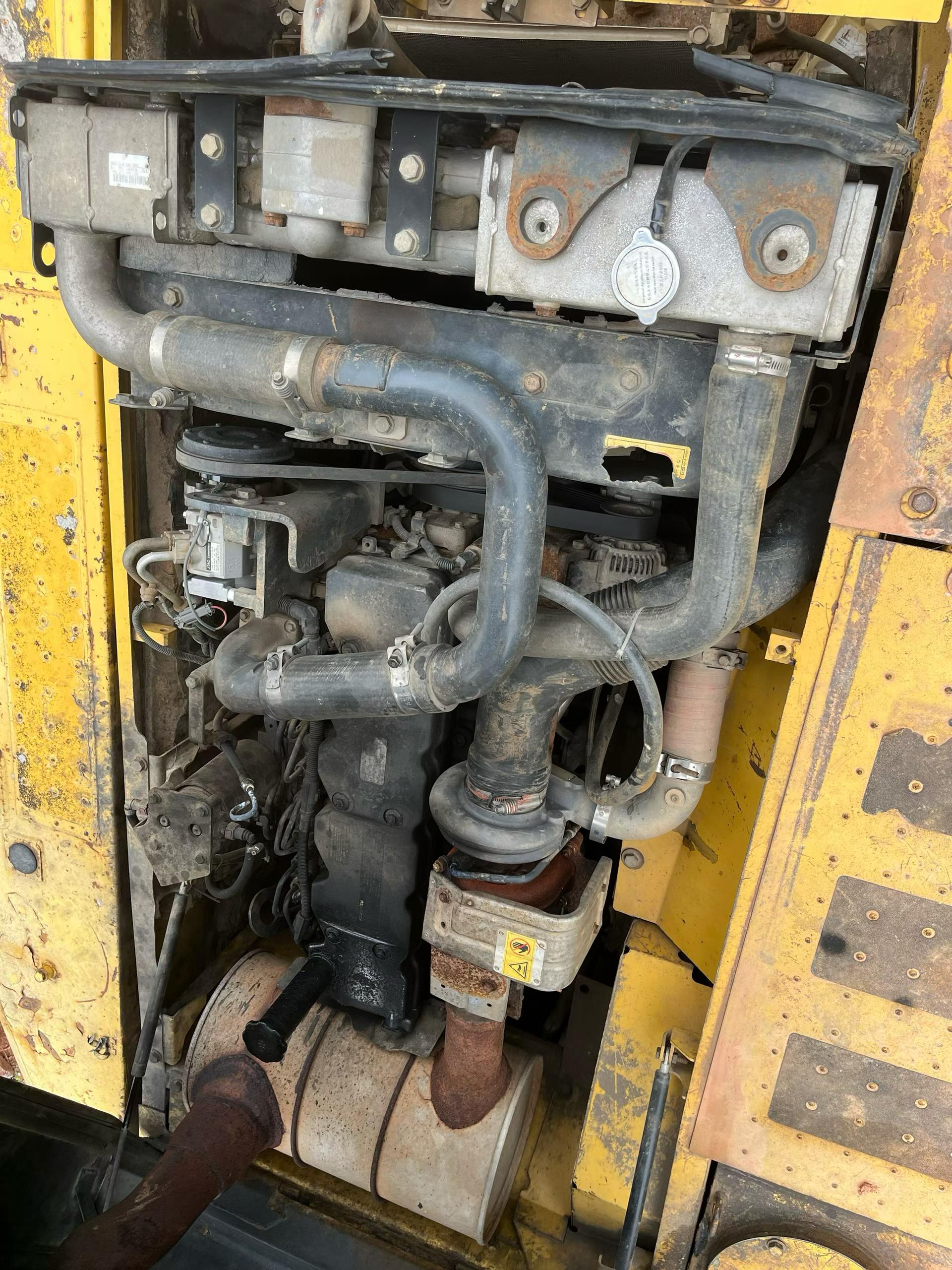 Buy Komatsu PC200-8 Used Excavator / 3