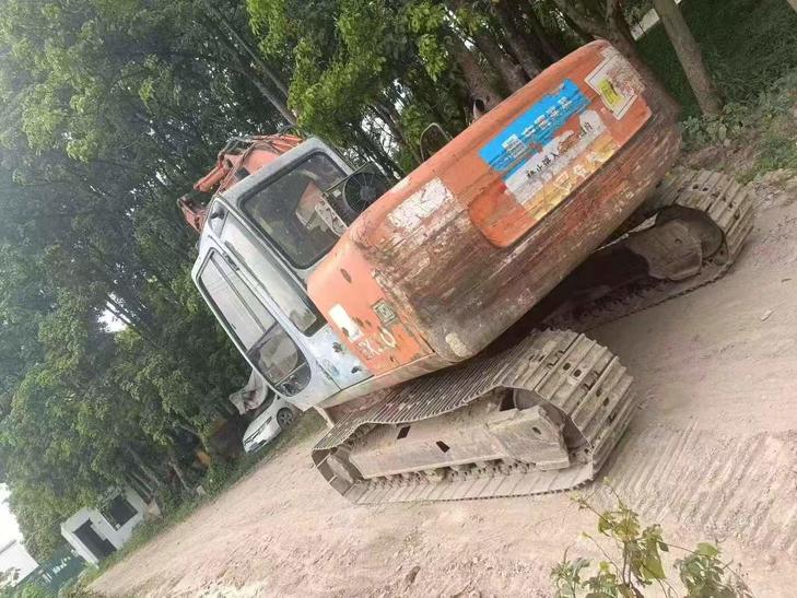 Buy Hitachi EX120-5 Used Excavator / 1