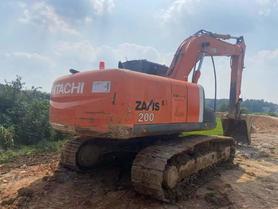 Buy Hitachi EX200 Used Excavator / 3 Buy Hitachi EX200 Used Excavator / 3