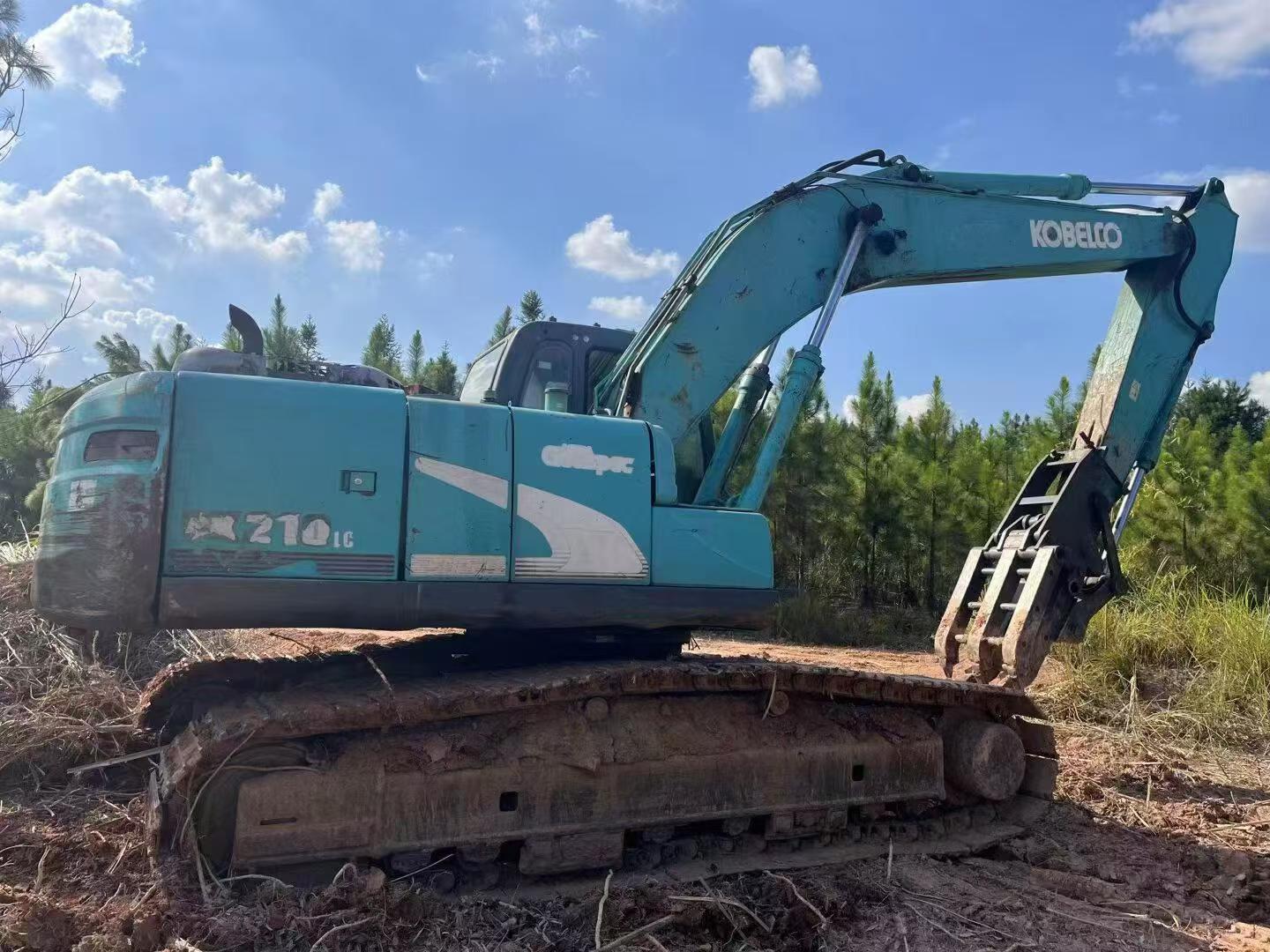 Buy Kobelco SK210 Used Excavator / 2