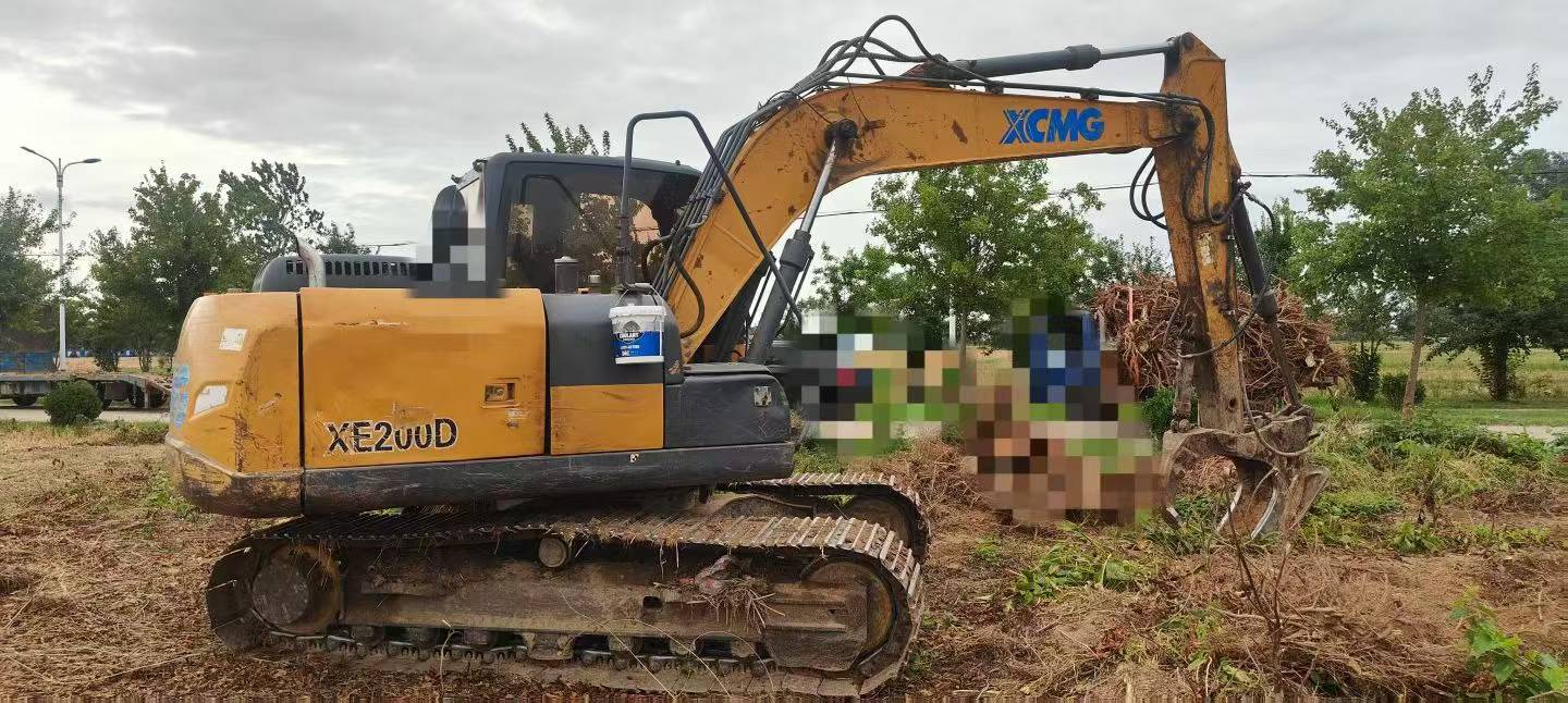 Buy XCMG XE150 Used Excavator / 2