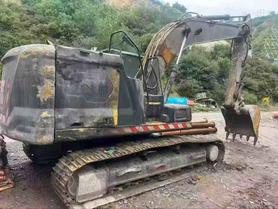 Buy Caterpillar Used Excavator / 2 Buy Caterpillar Used Excavator / 2