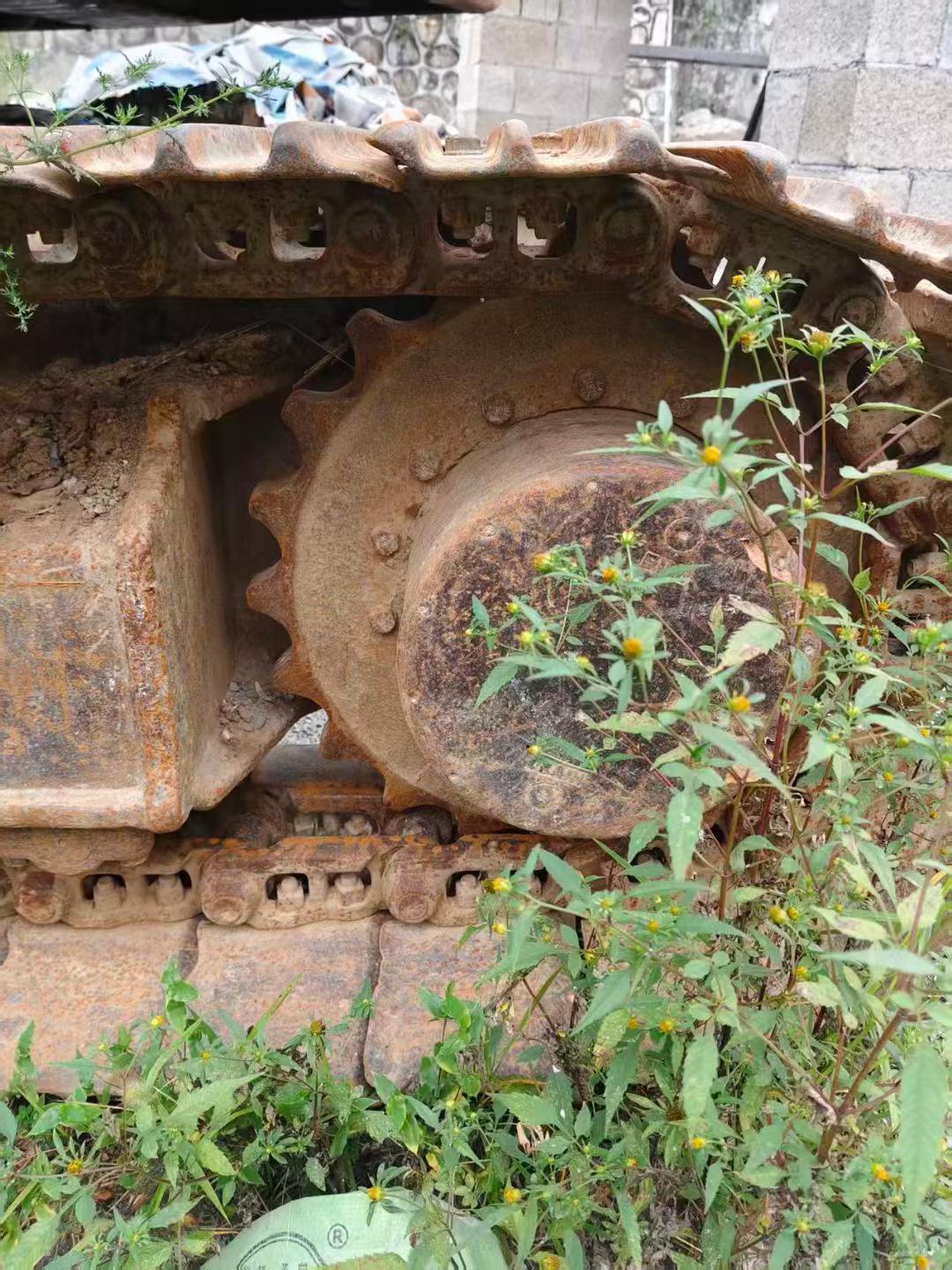 Buy XCMG XE135B Used Excavator / 2