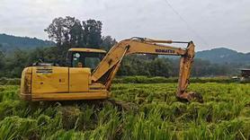 Buy Komatsu PC130 Used Excavator / 2 Buy Komatsu PC130 Used Excavator / 2