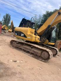 Buy Caterpillar Used Excavator / 3 Buy Caterpillar Used Excavator / 3