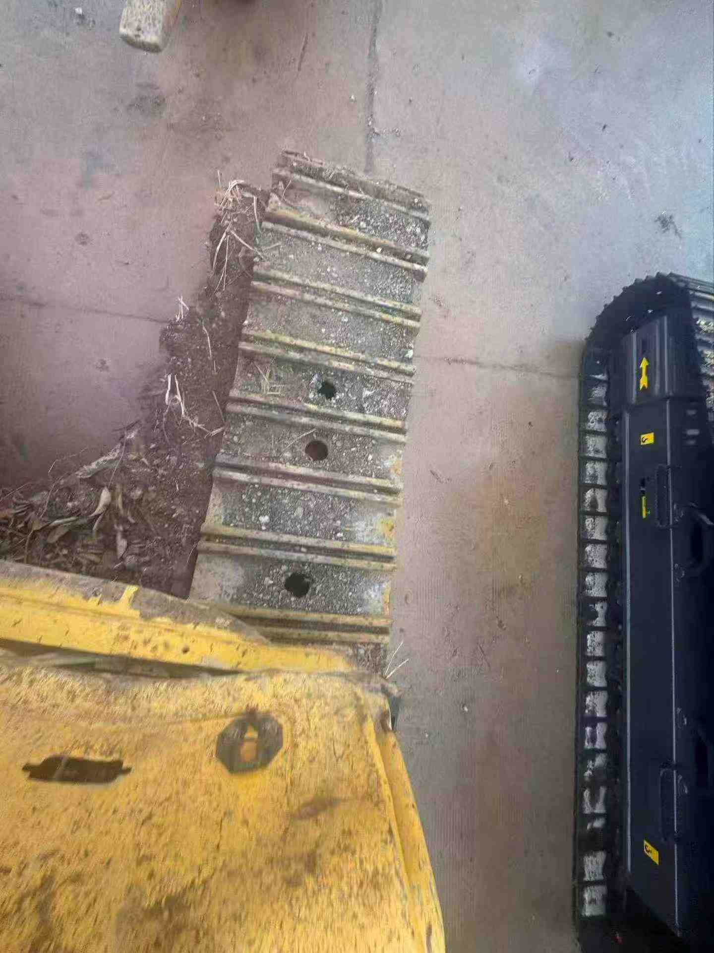 Buy Hyundai R505LVS Used Excavator / 2