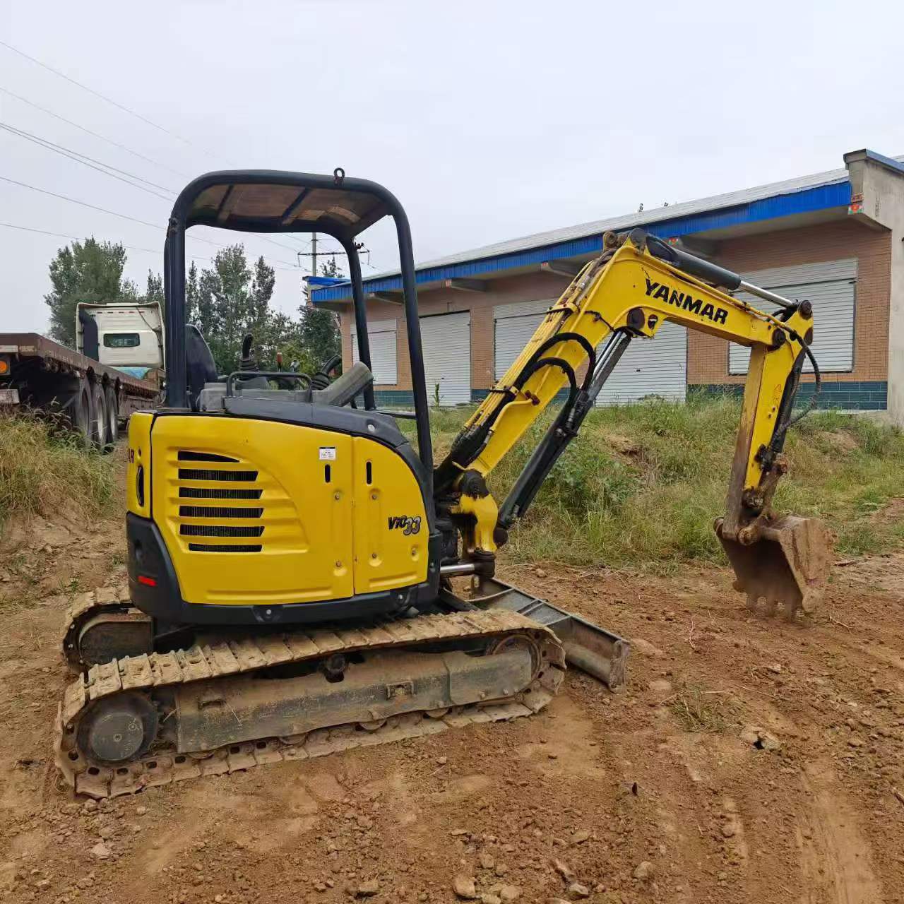 Buy Yanmar Vio33-6B Used Excavator / 2