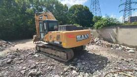 Buy Sany SY205C Used Excavator / 3 Buy Sany SY205C Used Excavator / 3