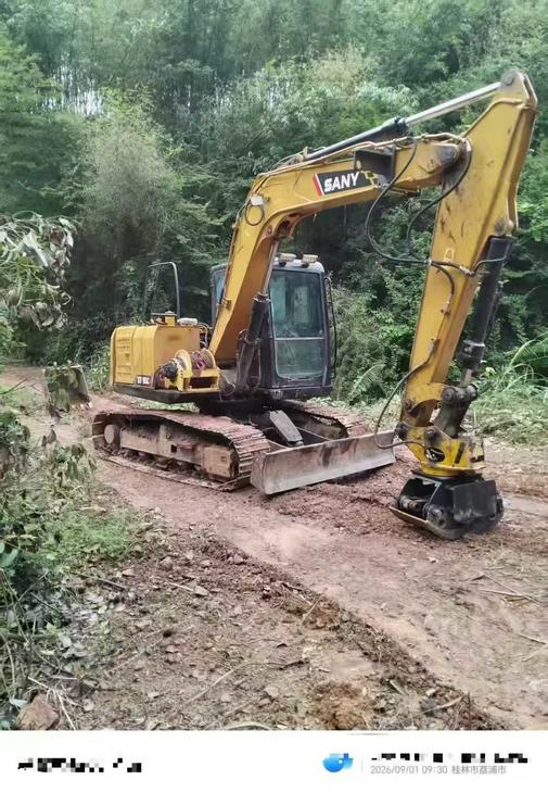 Buy Sany SY95C Used Excavator / 1
