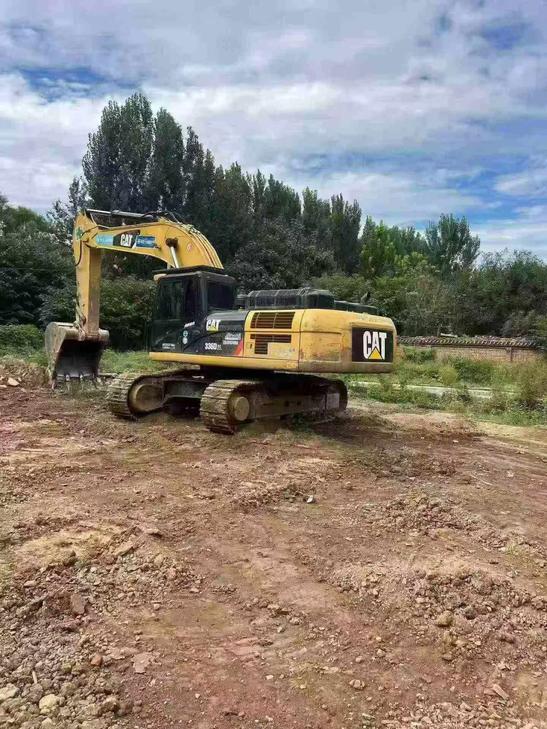 Buy Caterpillar 336E Used Excavator / 1