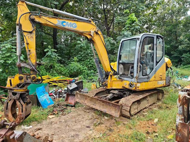 Buy XCMG Used Excavator / 1