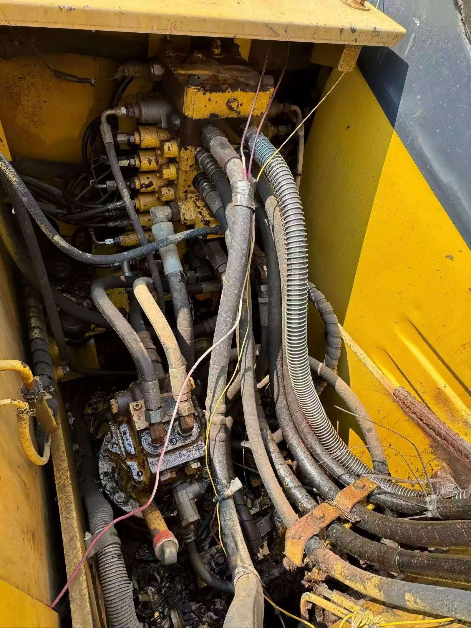 Buy Komatsu PC110-7 Used Excavator / 7