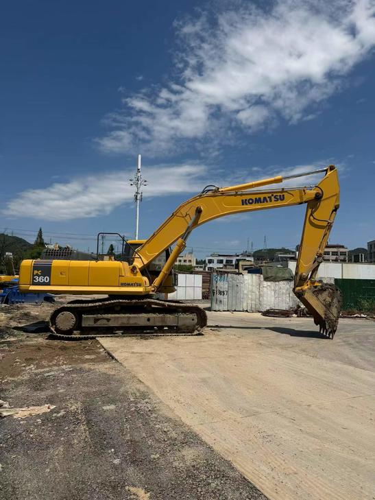 Buy Komatsu PC360-7 Used Excavator / 1