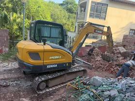 Buy XCMG LW60G Used Excavator / 2 Buy XCMG LW60G Used Excavator / 2