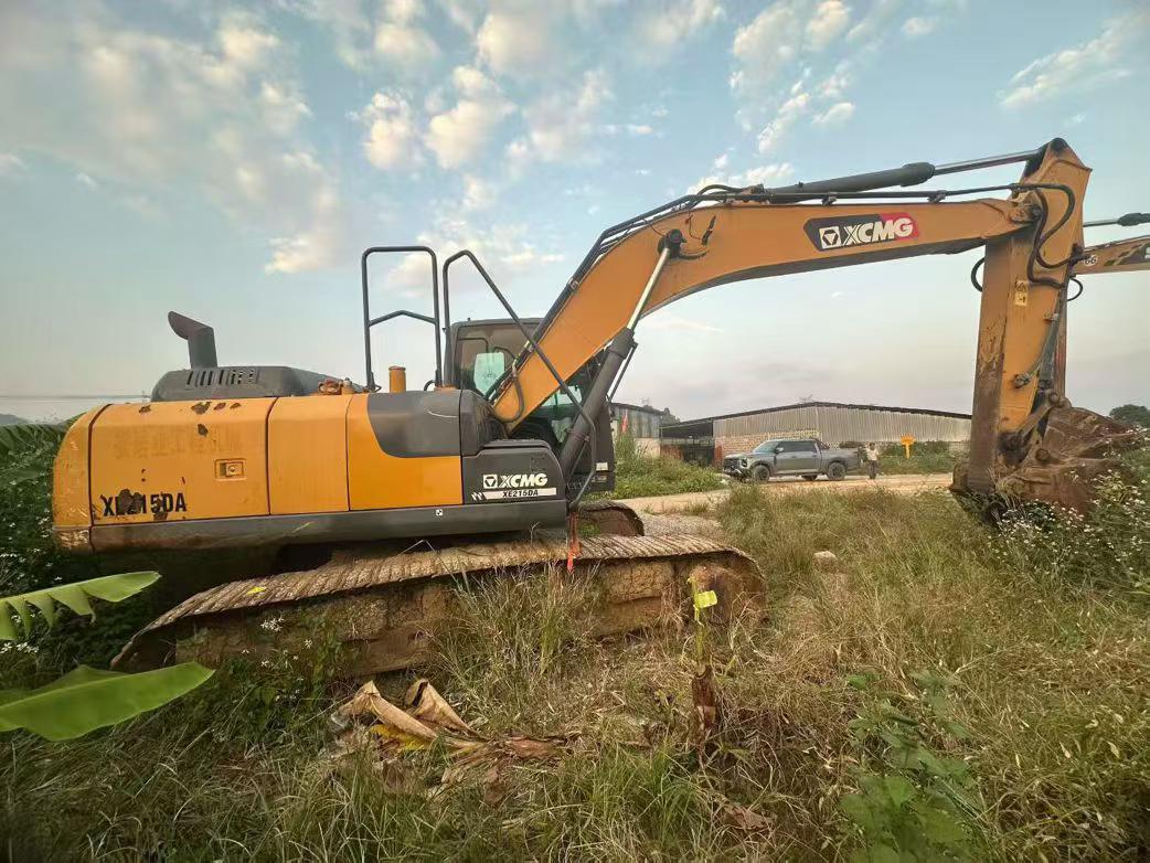 Buy XCMG XE200DA Used Excavator / 2