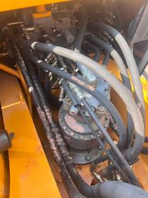 Buy Kato Used Excavator / 3 Buy Kato Used Excavator / 3
