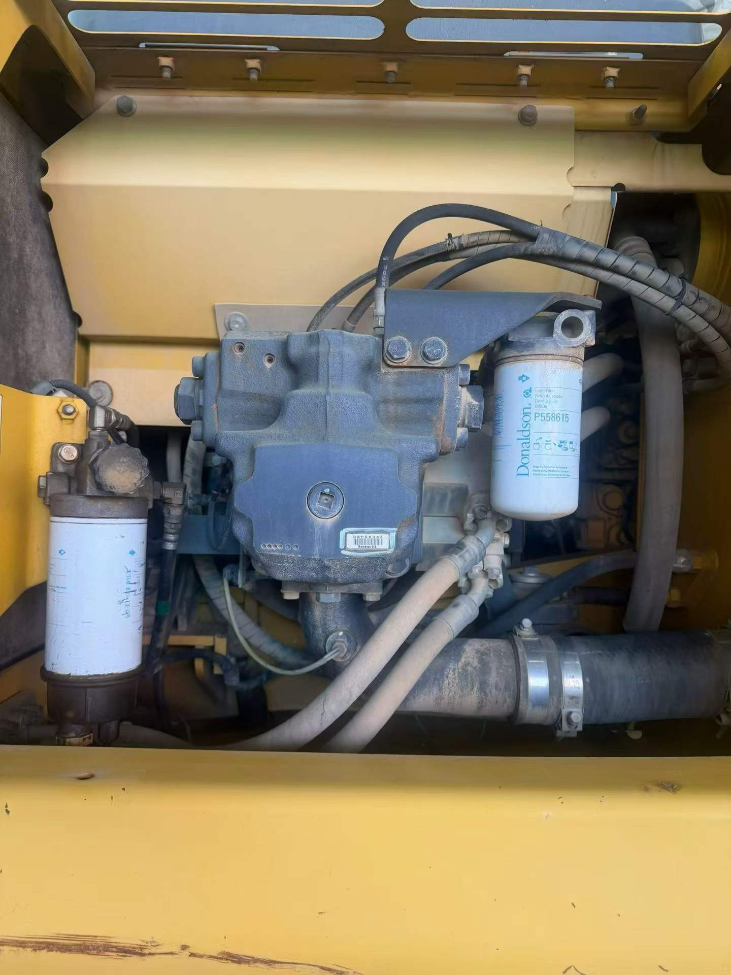 Buy Komatsu PC200-8N1 Used Excavator / 5