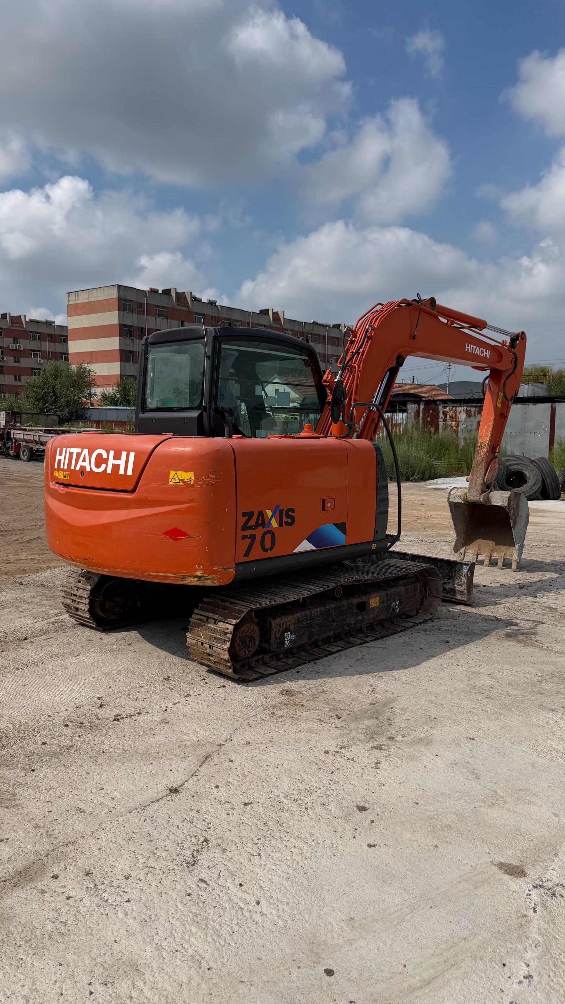 Buy Hitachi ZX60 Used Excavator / 4